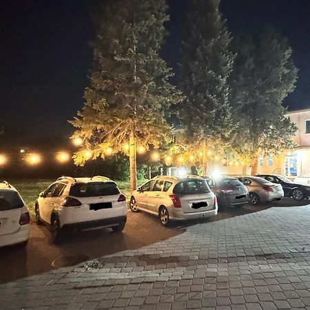 Hotel Istanbul Skopje Exterior foto