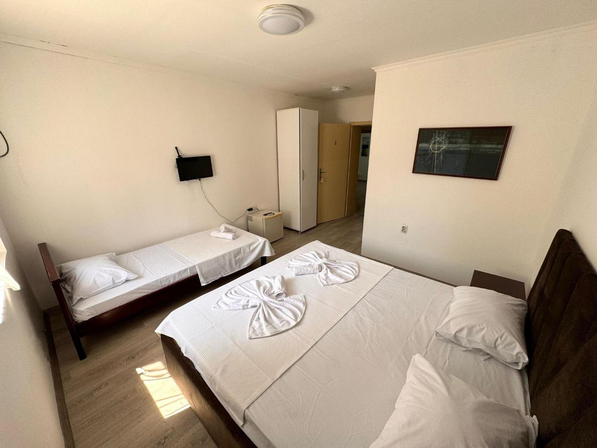 Hotel Istanbul Skopje Exterior foto